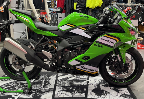 400 KAWASAKI   ZX4RR  NINJA  MY25
