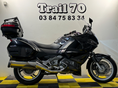 700 HONDA   DEAUVILLE  ABS