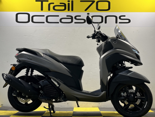 125 YAMAHA   TRICITY